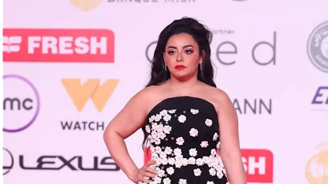 الفنانة إلهام عبد البديع