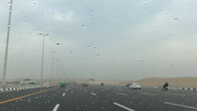 أمطار خفيفة