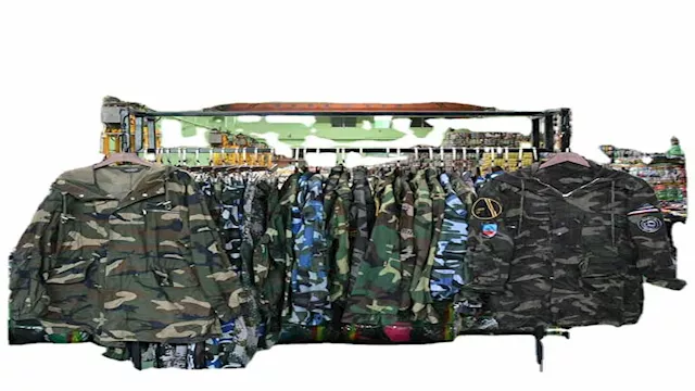 الملابس المموهة