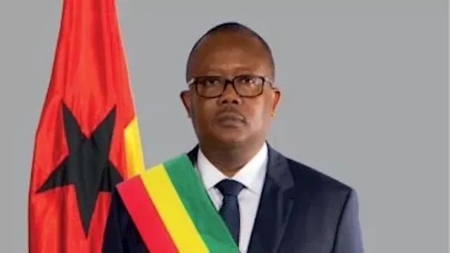 اعتقال الرئيس عمرو سيسوكو إمبالو