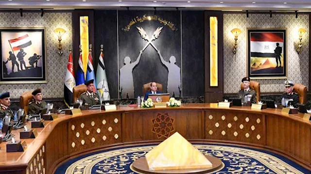 السيسي يشهد اختبارات كشف الهيئة للمرشحين للالتحاق 