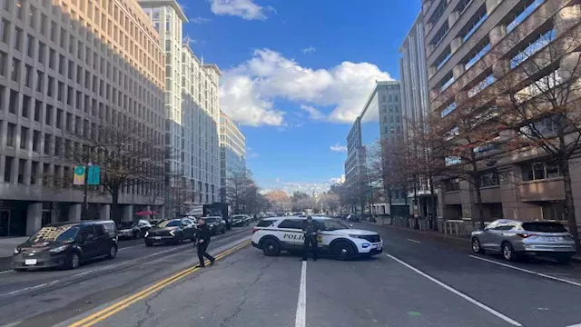 حادث إطلاق النار على الحرس الوطني الأمريكي