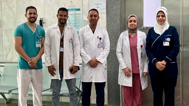 الفريق الطبي