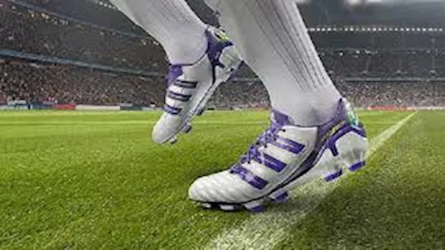 هل لاختيار أحذية لاعبي كرة القدم معايير خاصة؟