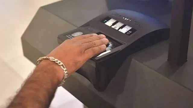  البصمة البيومترية