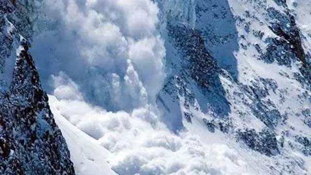 انهيار جليدي في نيبال   أرشيفية