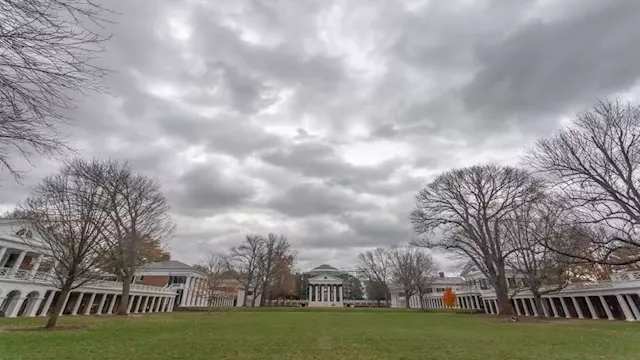 جامعة فرجينيا تحذر طلابها بعد إنذار بوجود مهاجم مس