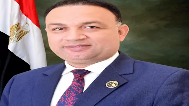 رجل الأعمال أحمد أبو زيد