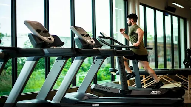 جائزة غير متوقعة من جيم صيني لمن يخسر 50 كيلوجرام 