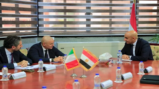 جدانب من اللقاء