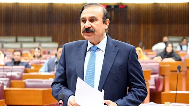 وزير الشؤون البرلمانية الباكستاني طارق فضل شودري