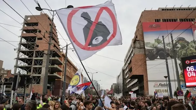 ما قصة الخطة العقارية المثيرة للجدل والمرتبطة بترا