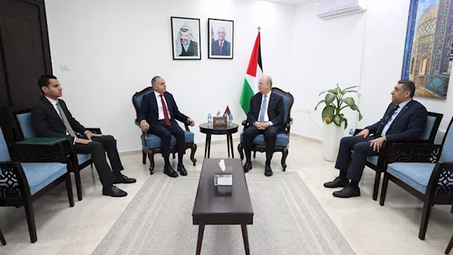 رئيس الوزراء الفلسطيني يشكر الرئيس السيسي على موقف