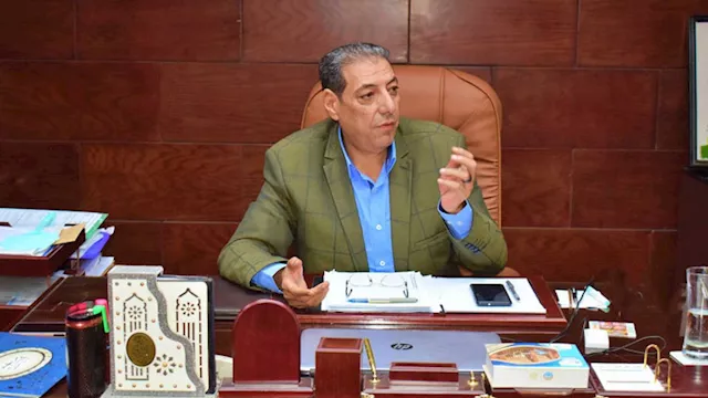 عادل عتلم وكيل وزارة التربية والتعليم