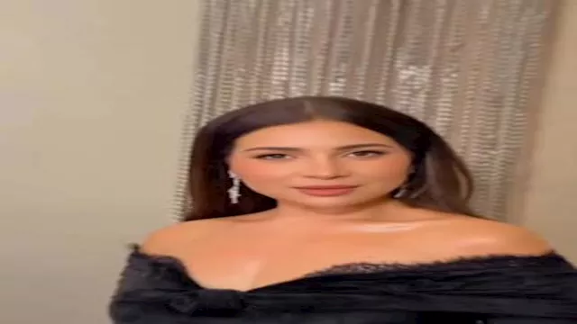 الفنانة مي عز الدين