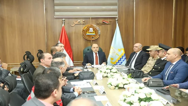 محافظ كفر الشيخ يترأس غرفة عمليات الانتخابات