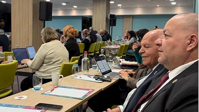 خلف الزناتي نقيب المعلمين المصريين