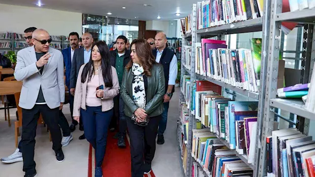 الدكتورة منال عوض والدكتورة رانيا المشاط ومحافظ ال