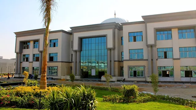 جامعة بنها الأهلية بالعبور