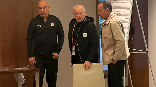 اجتماع هاني أبو ريدة مع منتخب مصر