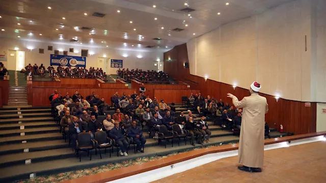 السكة الحديد تنظم ندوة توعية للعاملين التشغيل وطلب