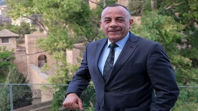 الدكتور مصطفى وزيري