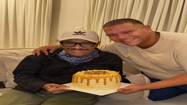 الماكيير الراحل محمد عبد الحميد في عيد ميلاه الأخي