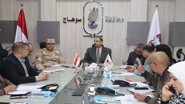 جانب من متابعة انتخابات النواب بسوهاج