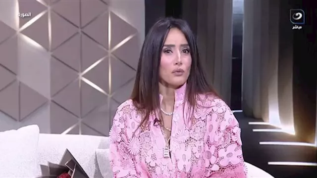 الفنانة زينة