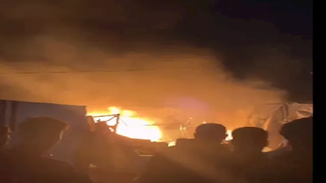  غارات جوية على خيام النازحين في غزة