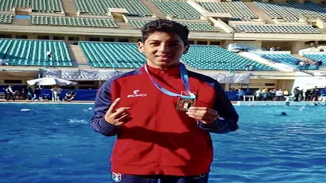 الطفل السباح يوسف