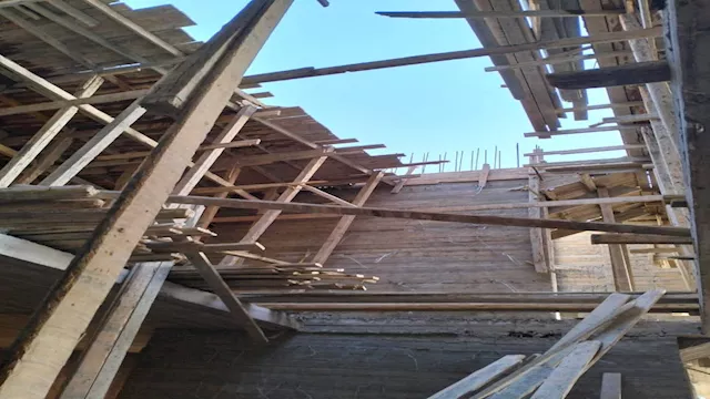 سقوط صلة خرسانة