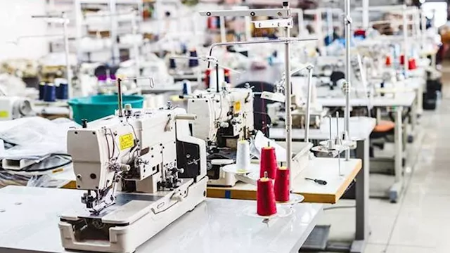 صناعة الملابس
