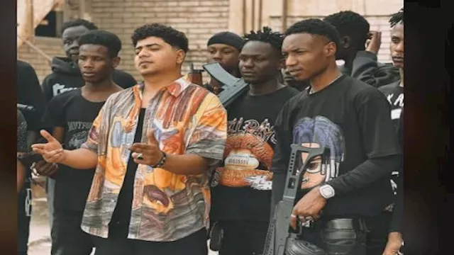 مغني المهرجانات أحمد موزة