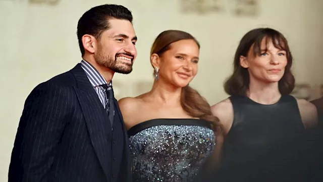 نجوم فيلم القصص