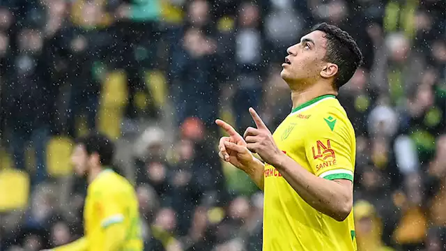 اللاعب مصطفي محمد