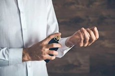 دراسة: عطركِ قد يصيبكِ بأمراض القلب والعقم