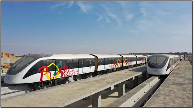 محطات مونوريل شرق وغرب النيل