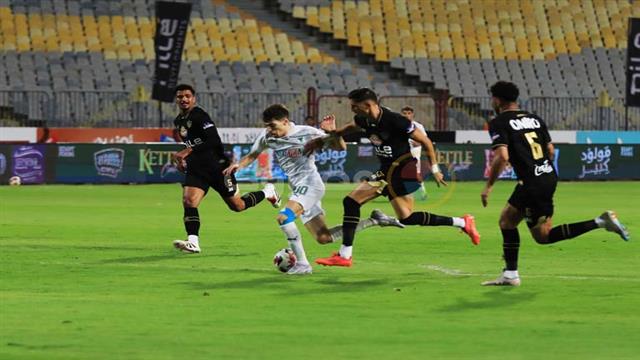 مباراة الزمالك والمصري ارشيفية