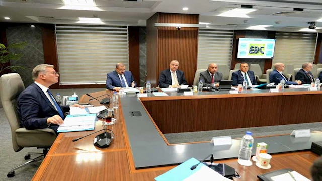 وزير البترول