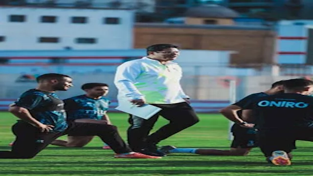 أيمن الرمادي من تدريبات الزمالك