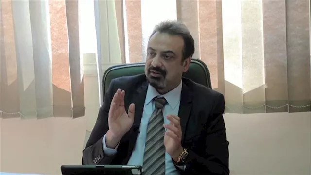 الدكتور حسام عبدالغفار 