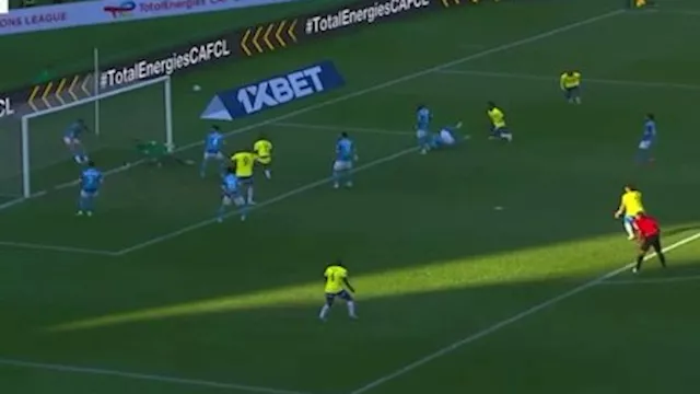 بيراميدز ضد صن داونز