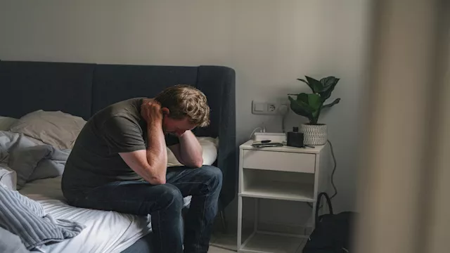 تدهور الصحة النفسية قد يكون نذيرا للإصابة بالآلام 