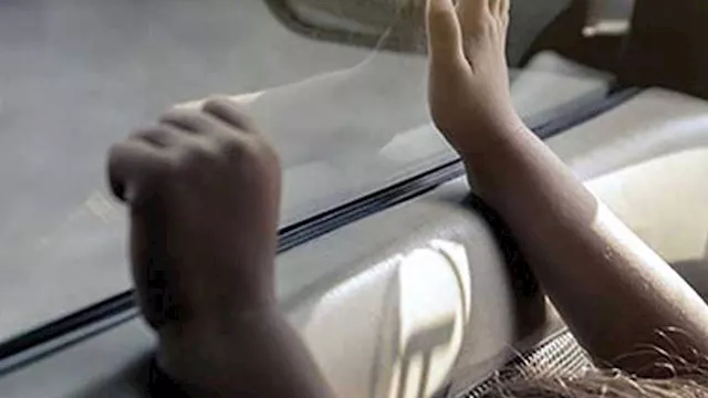 مصرع طفل داخل سيارة مدرسية في المغرب