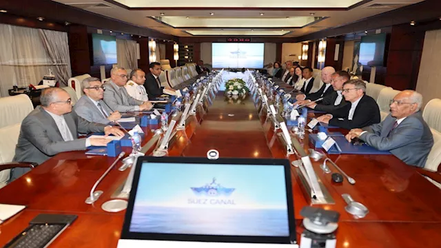 اجتماع هيئة قناة السويس
