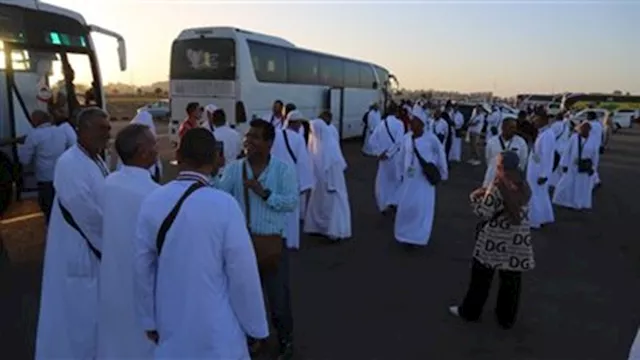 وصول آخر أفواج حجاج الجمعيات الأهلية إلى الأراضي ا