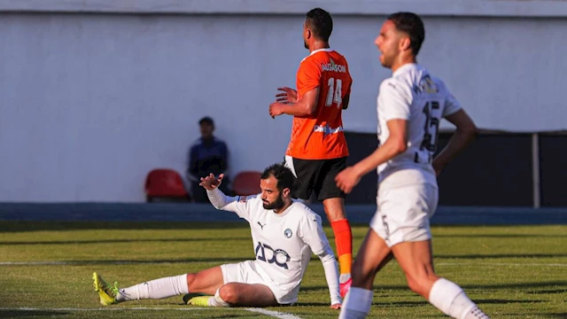 فاركو ضد بيراميدز