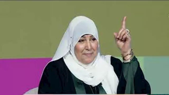 أمال غالب الواعظة بوزارة الأوقاف