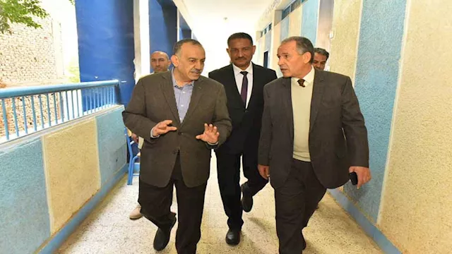 محافظ أسيوط ووكيل وزارة التربية والتعليم 